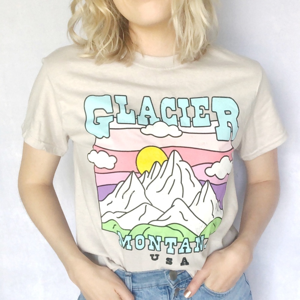 Glacier Montana NWOT Graphic Tee